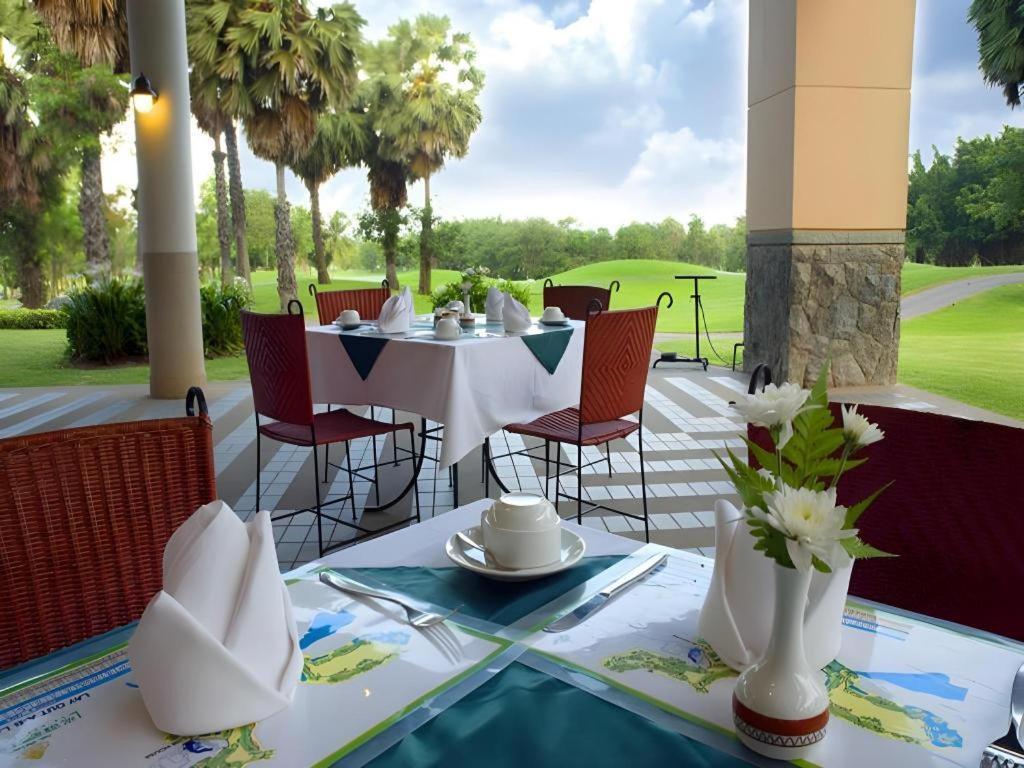 Lake View Hotel And Golf Club Hua Hin Exterior photo