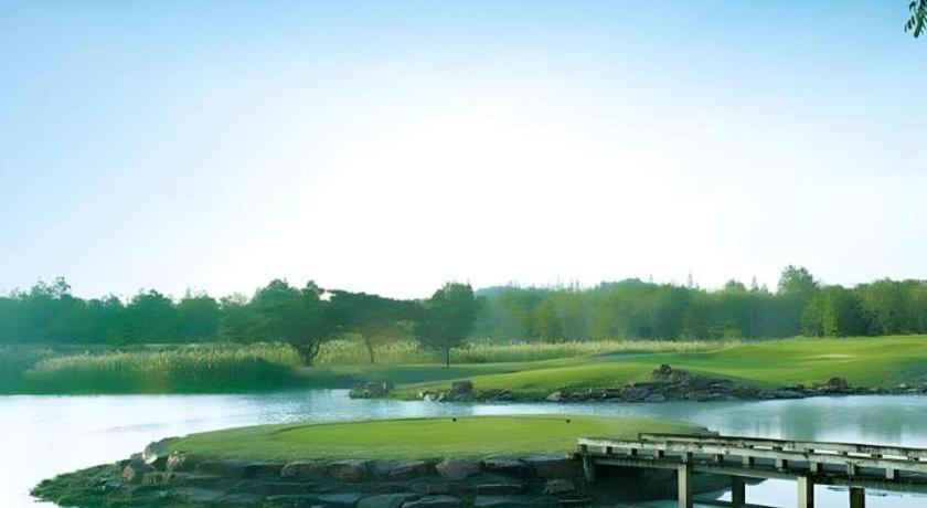 Lake View Hotel And Golf Club Hua Hin Exterior photo